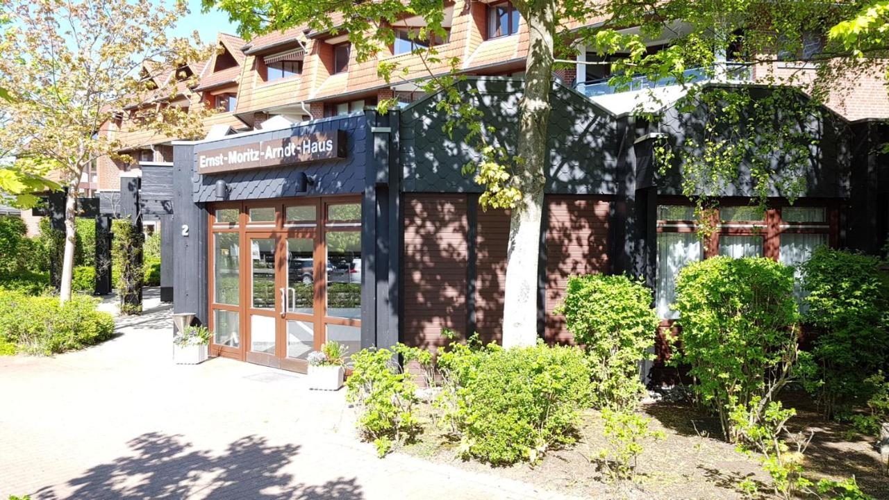 Pematra Ferienwohnungen Ostseestrasse 2 Любек Экстерьер фото