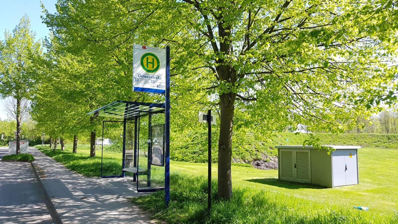 Pematra Ferienwohnungen Ostseestrasse 2 Любек Экстерьер фото